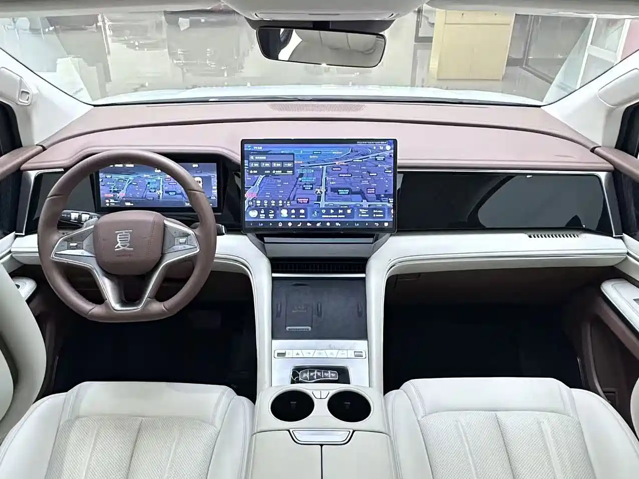 BYD Xia 2025 2025 DM-i 1.5T 180km Surpass Edition