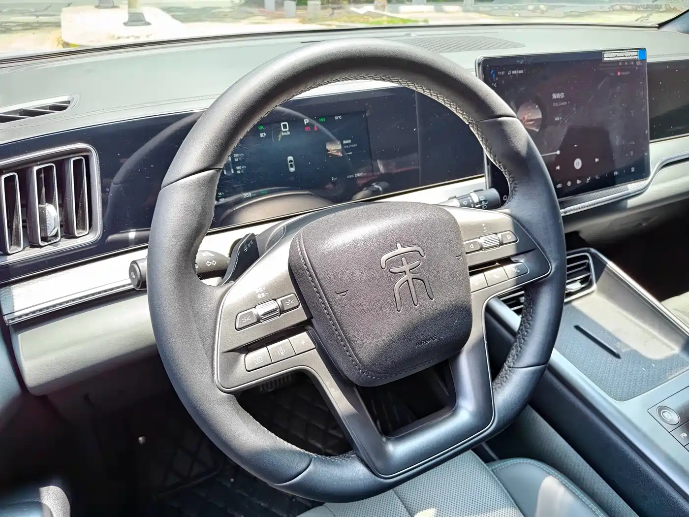 BYD Song Pro New Energy 2025 2nd Generation Smart Drive Edition DM-i 75KM Leading Type фото 11