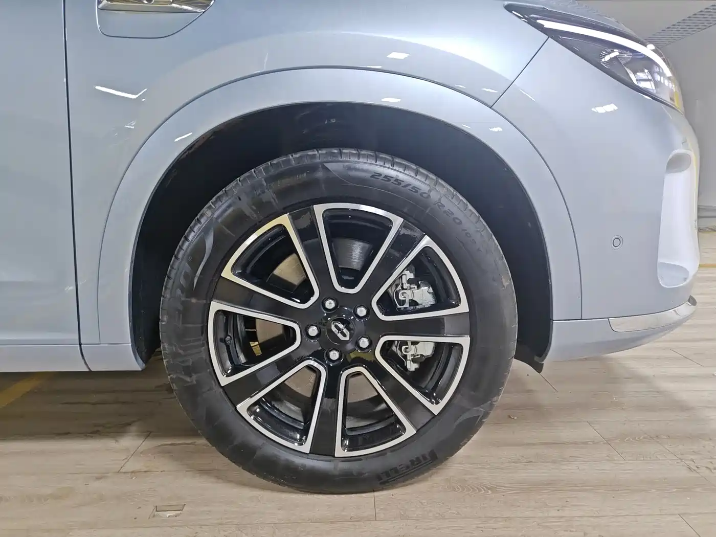 AITO Wenjie AITO M7 2024 1.5T Smart Drive AWD Pro 5-seater фото 8
