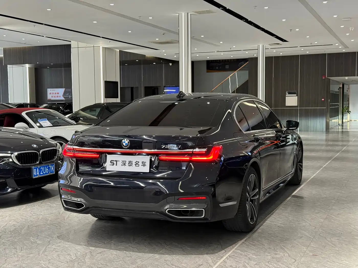 BMW 7 Series 2021 Model 730Li M Sport Package фото 11