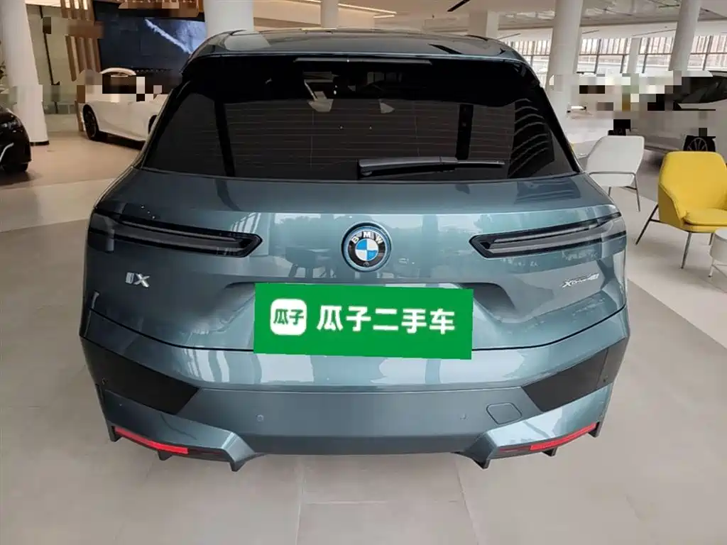 BMW iX 2022 xDrive40 фото 6