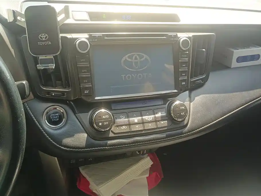 Toyota RAV4 Rongfang 2013 2.5L Auto 4WD Elite фото 13