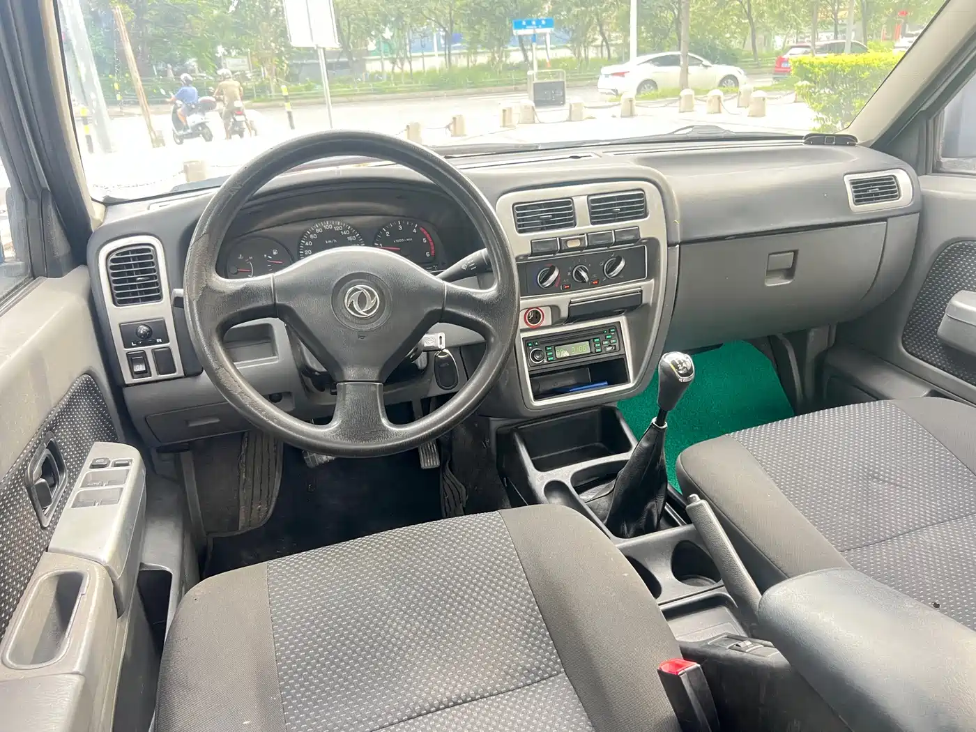 Dongfeng Ruiqi 2015 2013 2.2T Diesel 2WD Standard ZD22TE