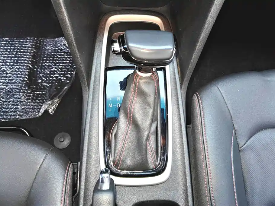 Chevrolet Monza 2020 Mild Hybrid RS 330T Automatic Smooth Edition фото 16