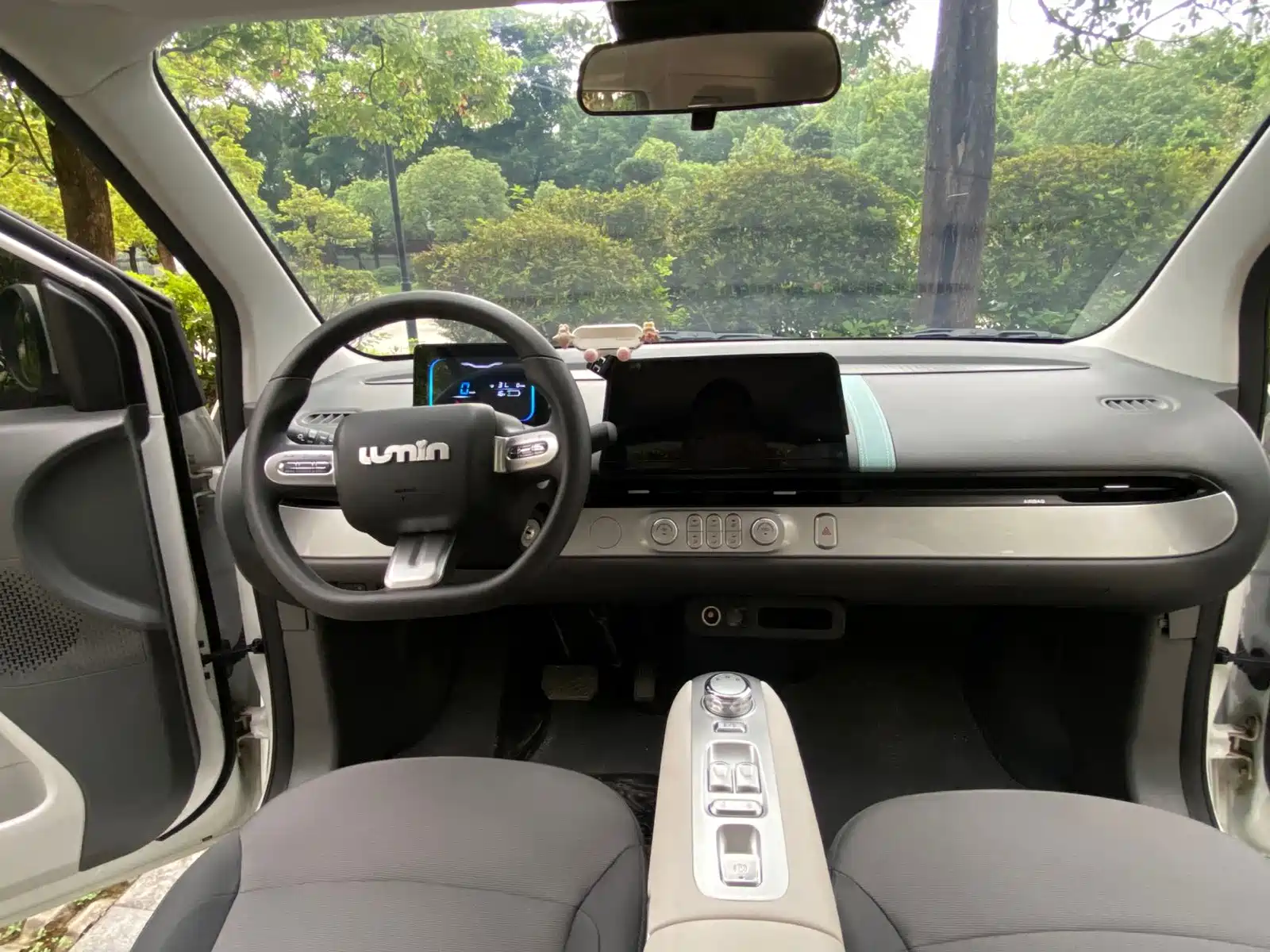Photo 11 - Changan Lumin