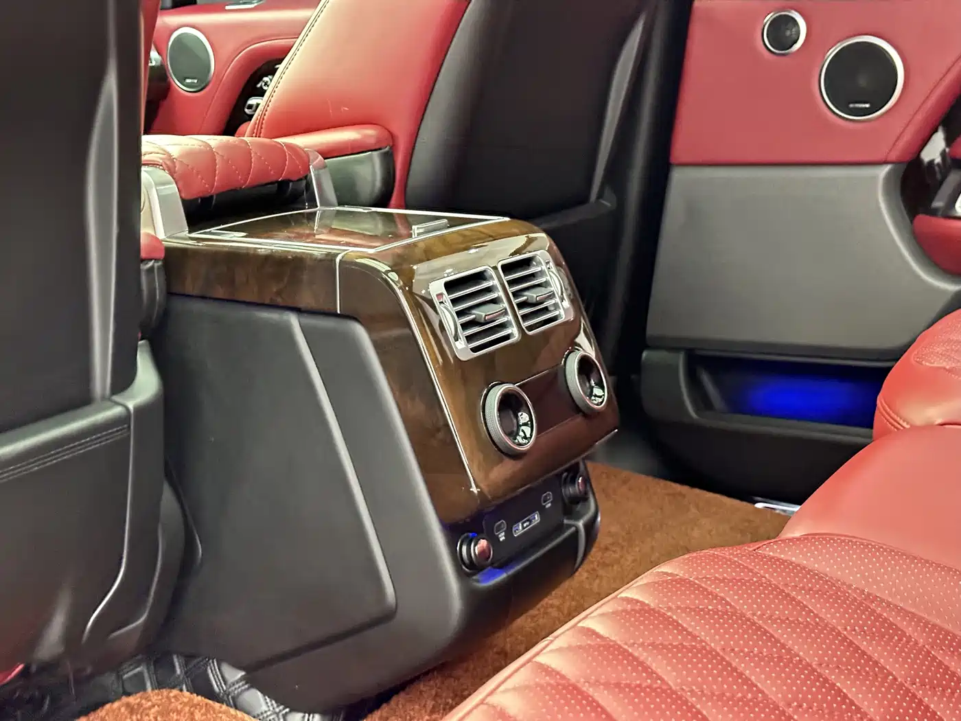 Фото 20 - Land Rover Range Rover