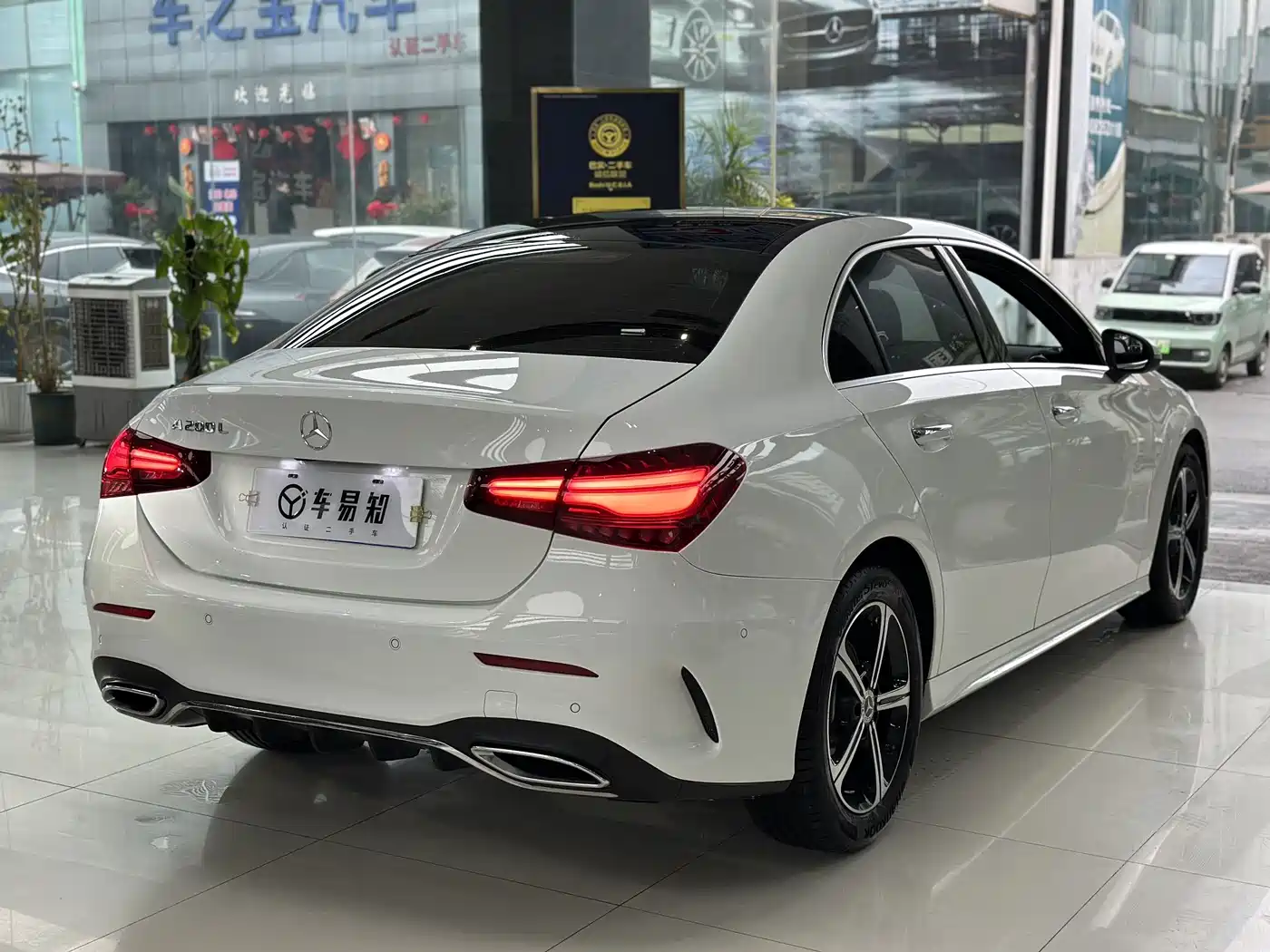 Mercedes-Benz A-Class 2023 A 200 L Fashion фото 5