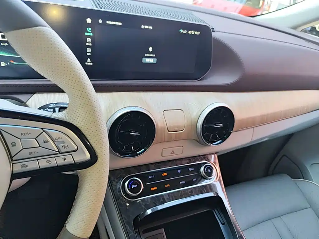 Dongfeng Fengxing Fengxing Yacht 2022 2022 1.5T DCT Wave Chaser Edition