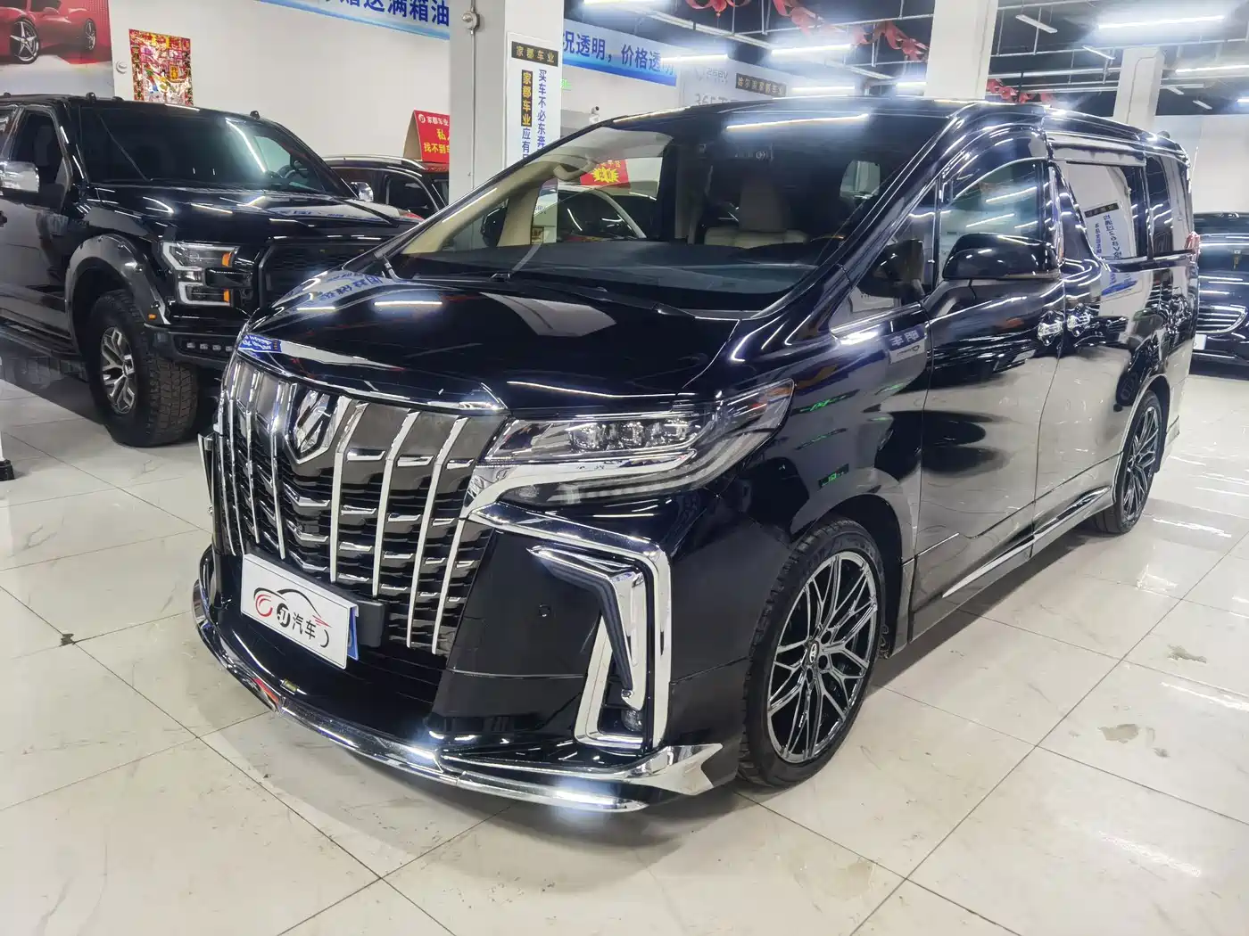 Toyota Alphard 2015 — пригон из Китая