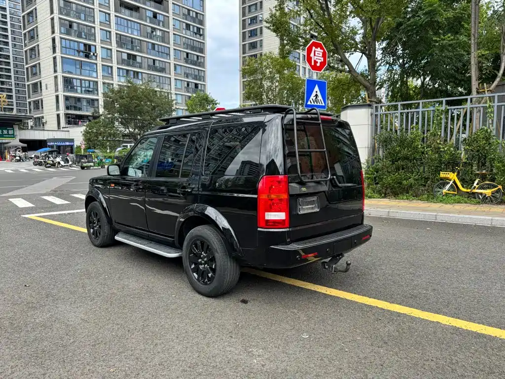 Фото 4 - Land Rover Discovery