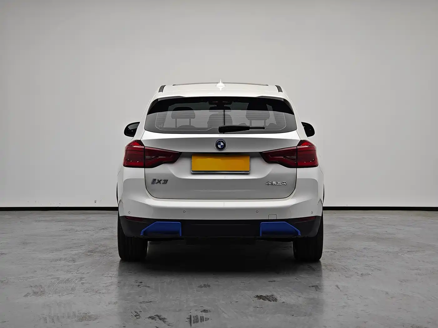 BMW iX3 2021 Facelift Pioneer фото 6