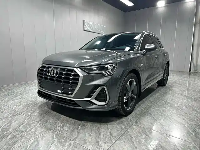 Audi Q3 35 TFSI, Стиль Драйв, 1.4T
