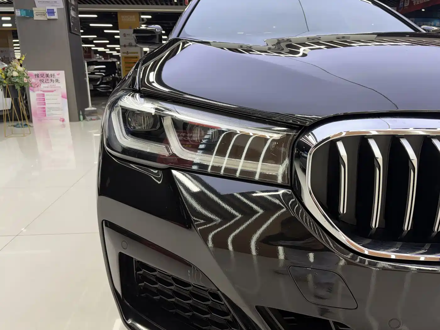 BMW 5 Series 2022 Model Second Facelift 530Li Leading M Sport Package фото 5