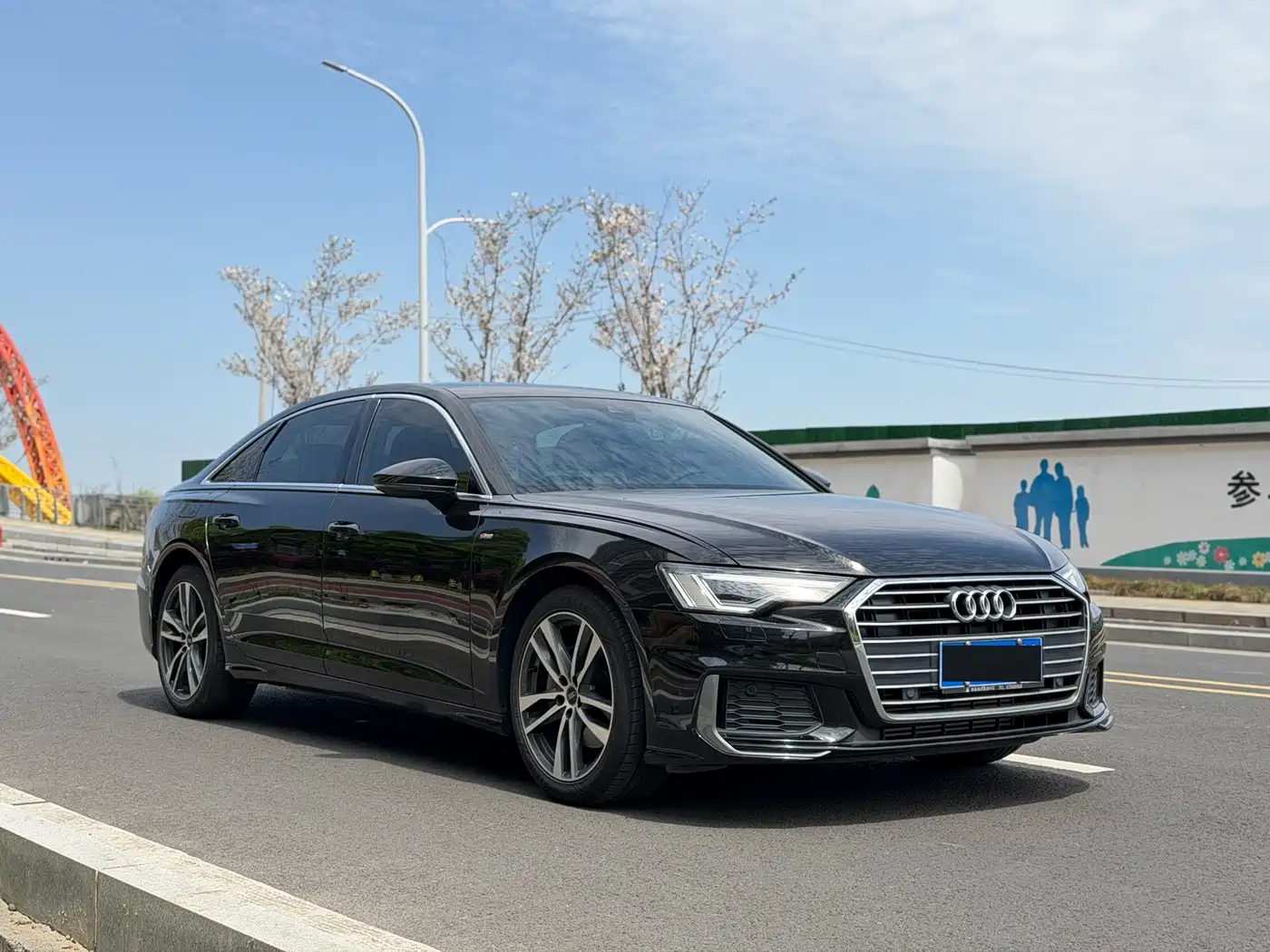 Audi A6L 2022 40 TFSI Luxury Dynamic фото 3