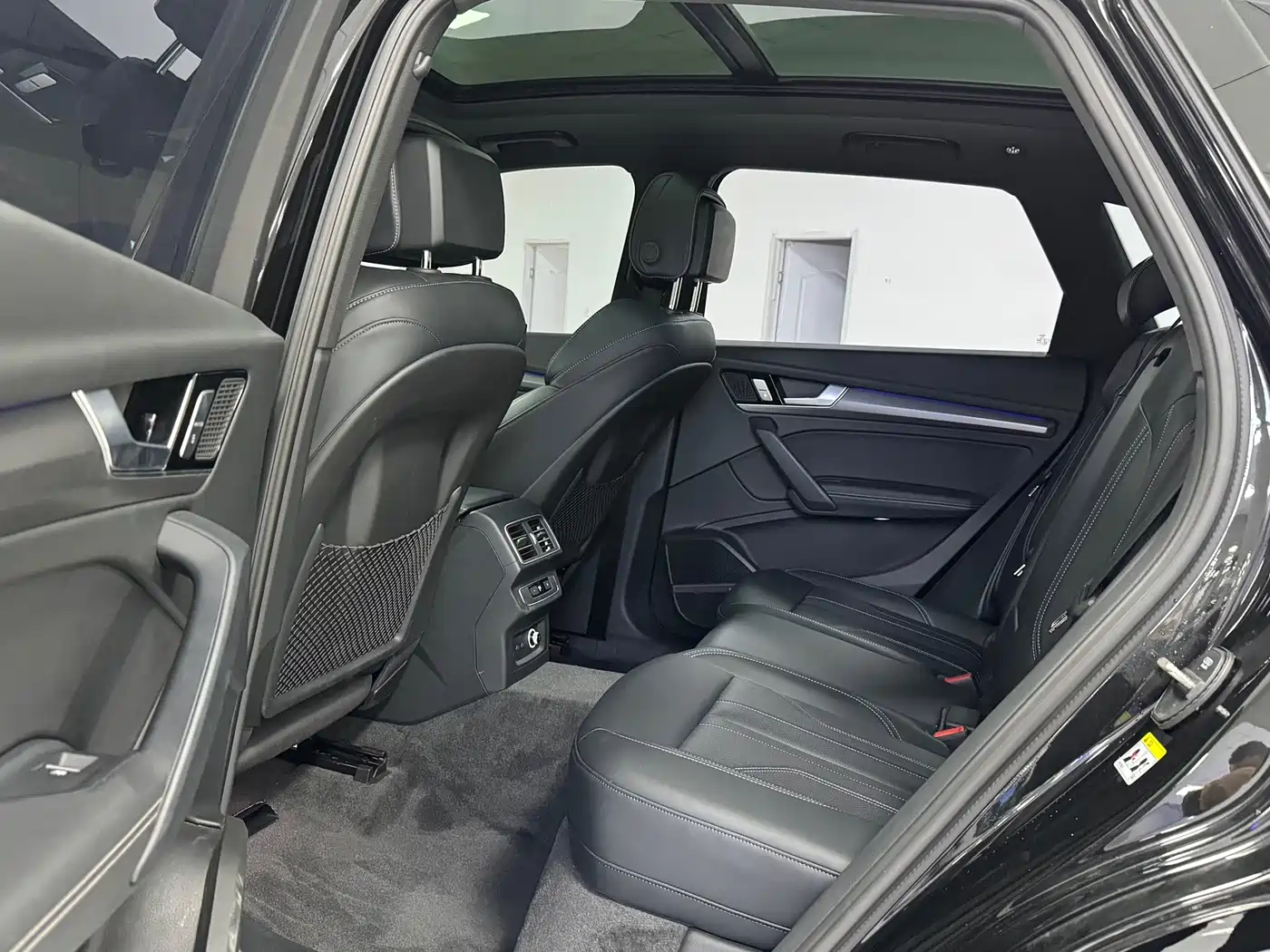 Audi Q5L, миниатюра 6