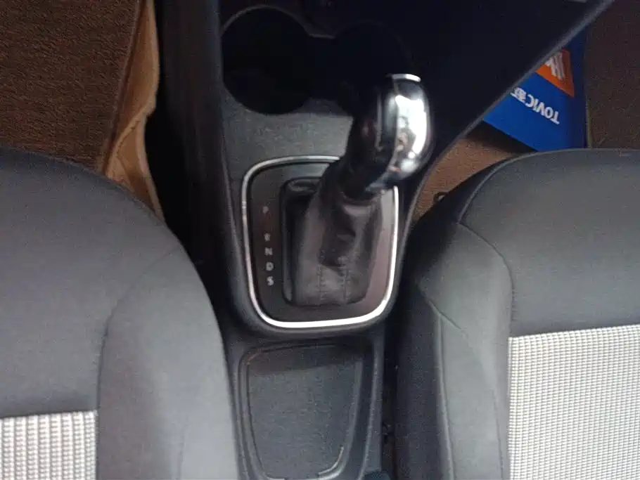 Volkswagen Polo 2018 1.5L Auto Safe Drive фото 16