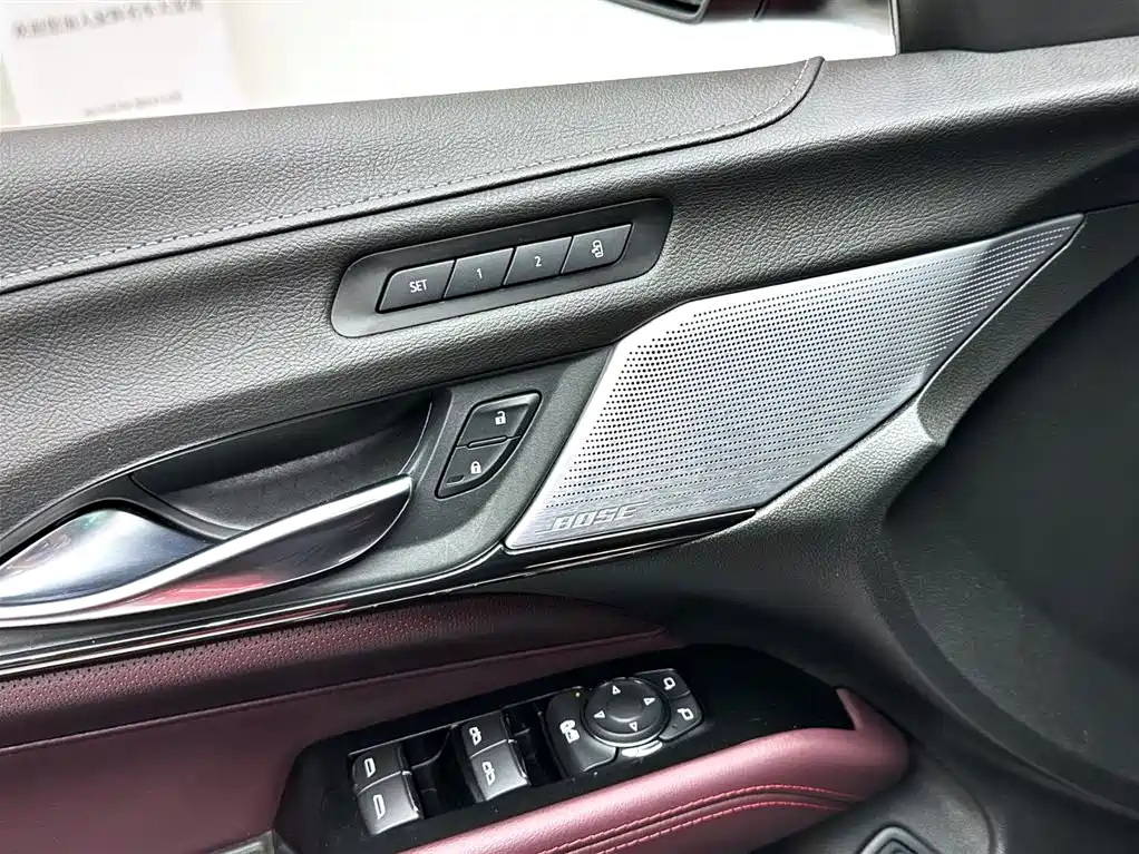 Cadillac CT4 2021 28T Premium Edition фото 14