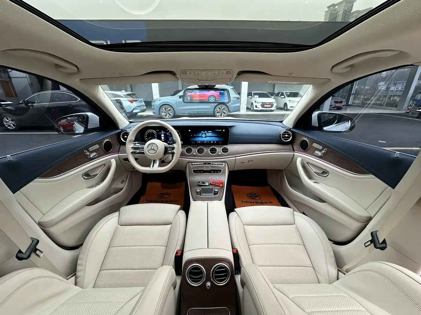 MERCEDES-BENZ E CLASS