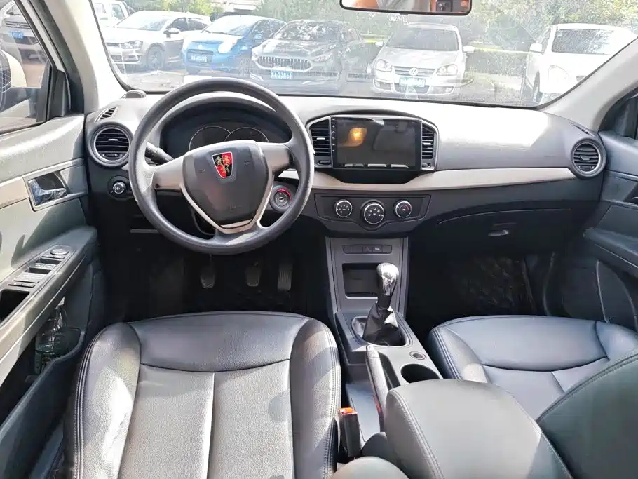 Roewe 350 2016 2015 Model 1.5L Manual Luxury Sunroof Edition