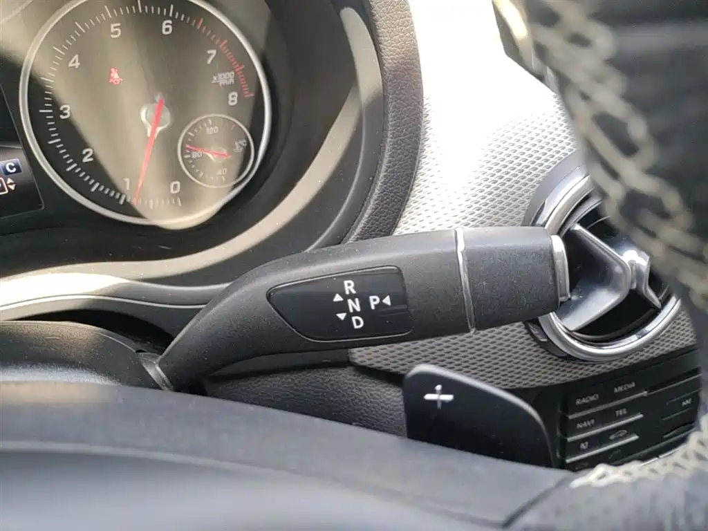 Mercedes-Benz B-Class 2015 B 200 Style фото 14