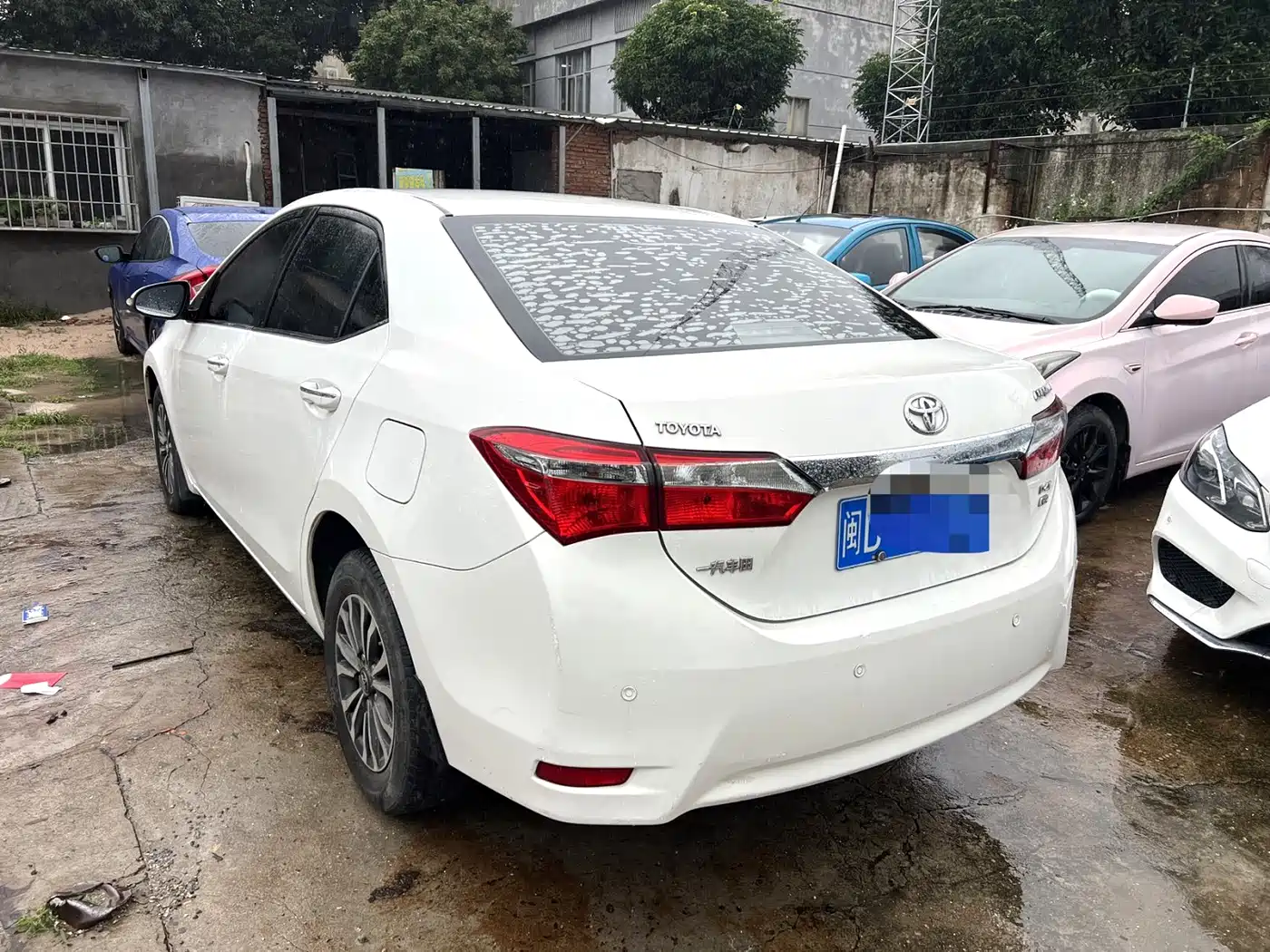 Toyota Corolla 2017 Facelift 1.2T S-CVT GL фото 6