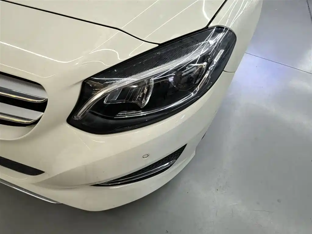 Mercedes-Benz B-Class 2015 B 200 Style фото 24