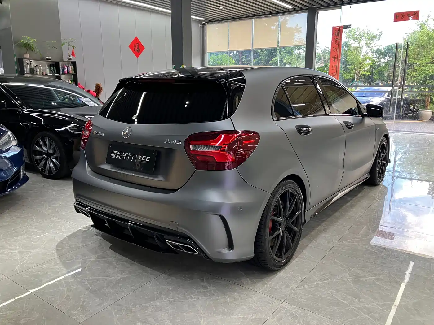 Mercedes-Benz A-Class AMG (Import) 2016 AMG A 45 4MATIC фото 4