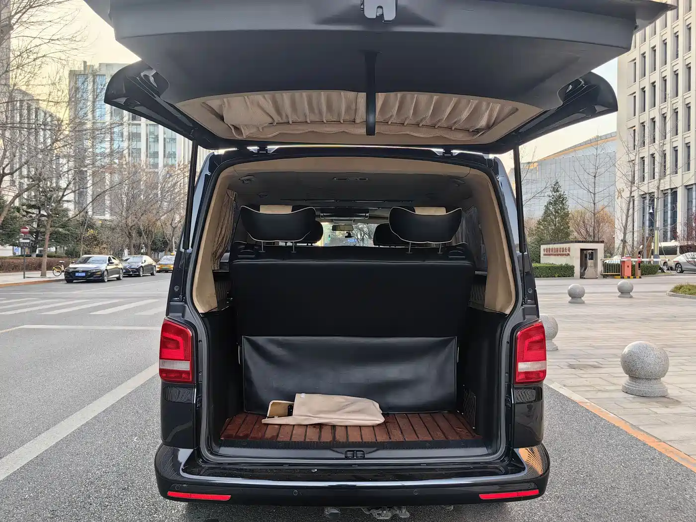 Volkswagen Caravelle 2015 2.0TSI 4WD Comfort фото 19