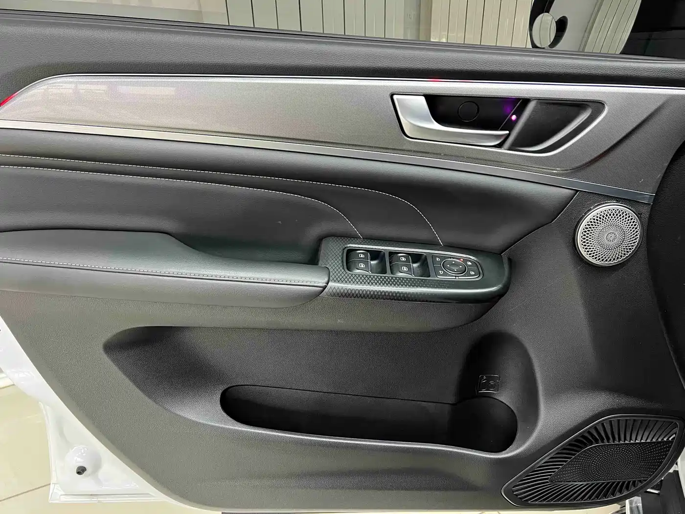 Haval M6 2021 PLUS 1.5T DCT Luxury Smart Connect фото 9