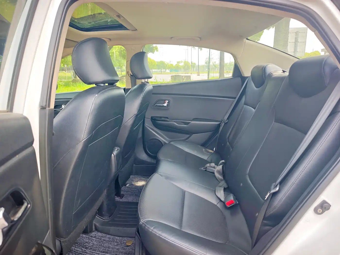 Kia K2 2012 Model Sedan 1.6L AT Premium ECO фото 11