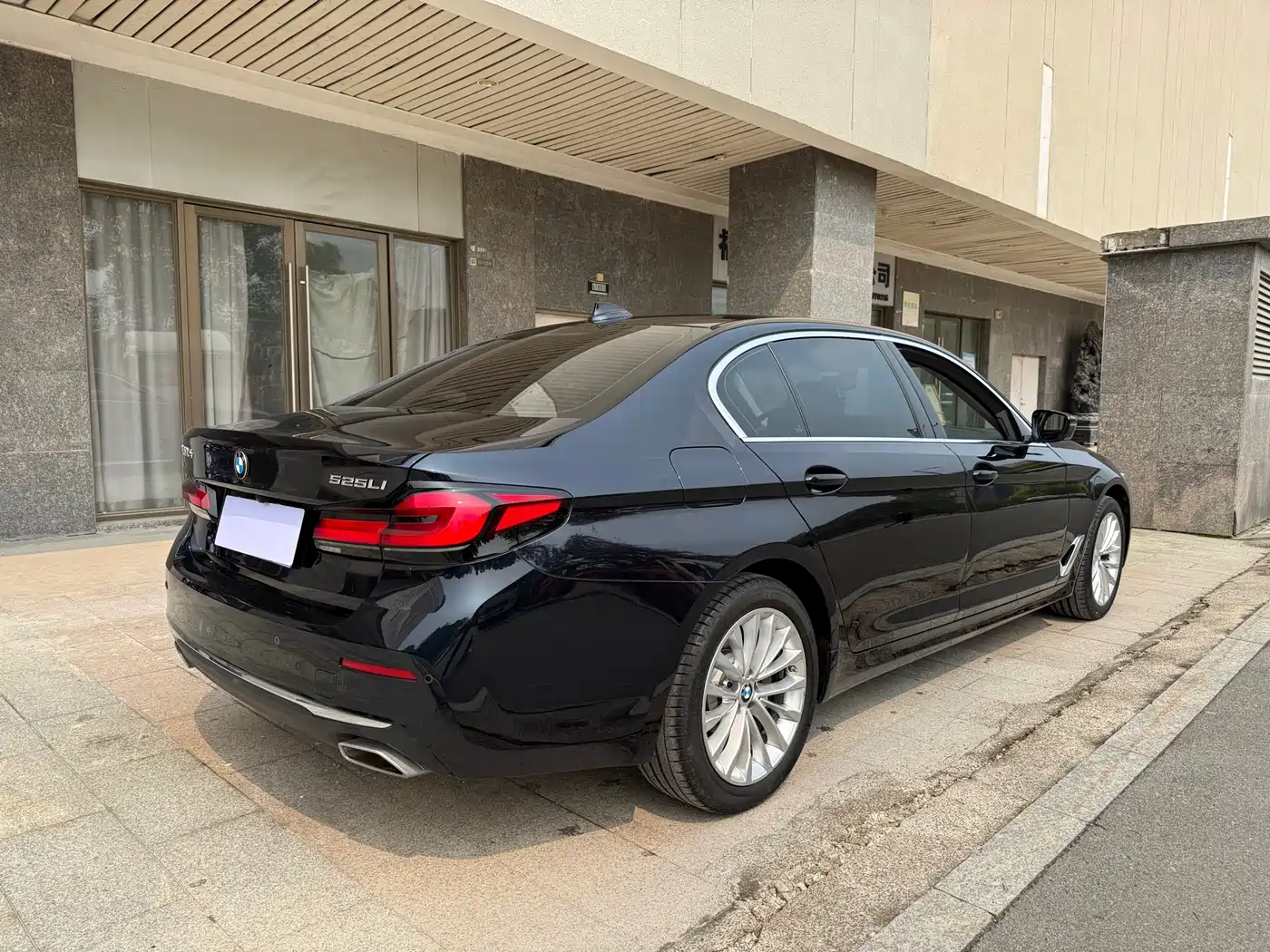 BMW 5 Series 2022 Facelift 525Li Luxury Package фото 8