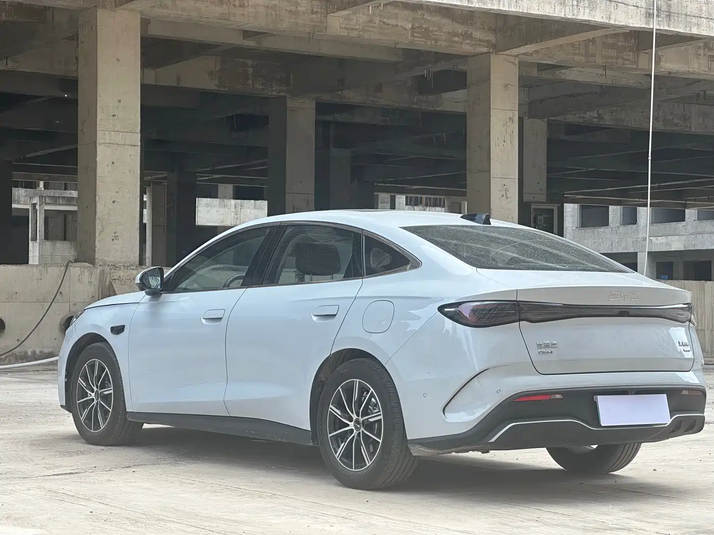 BYD Seal 06 New Energy 2026 DM-i Ultra Edition 210KM Premium фото 8