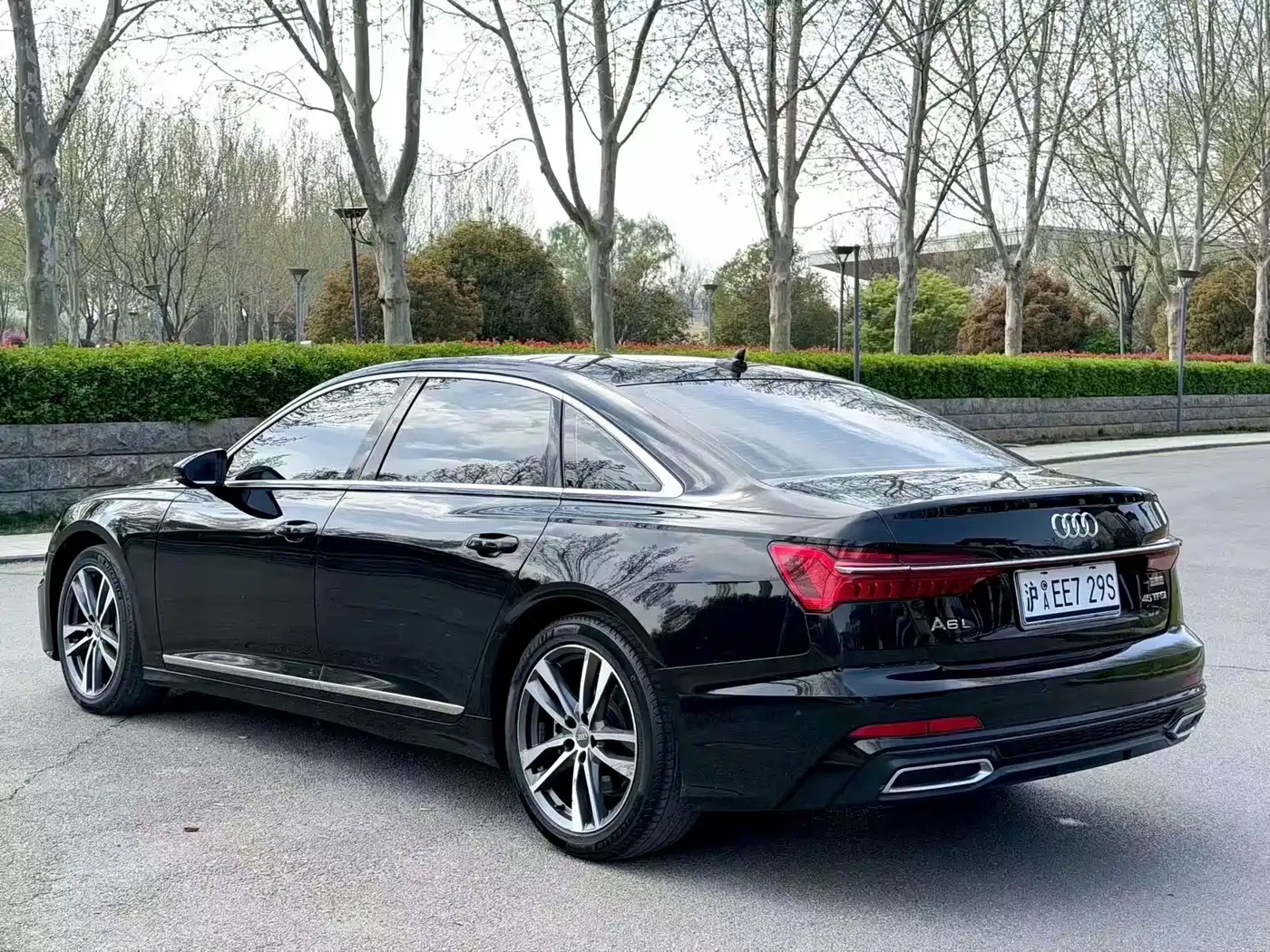 Audi A6L 2021 40 TFSI Luxury Sport фото 7