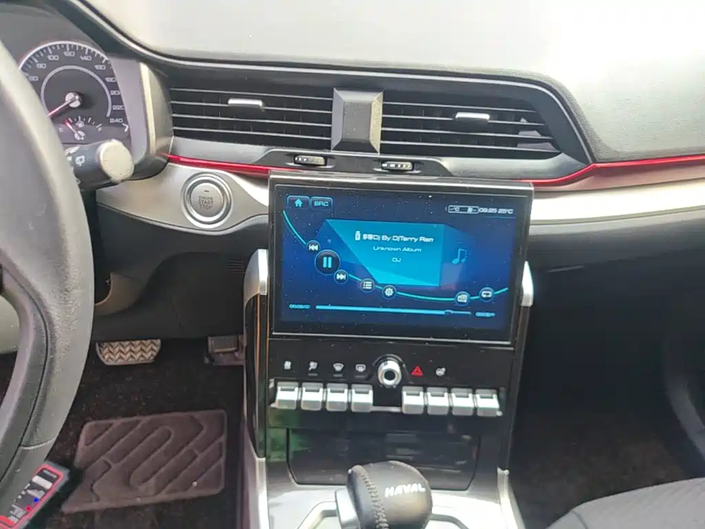 Фото 13 - Haval H4