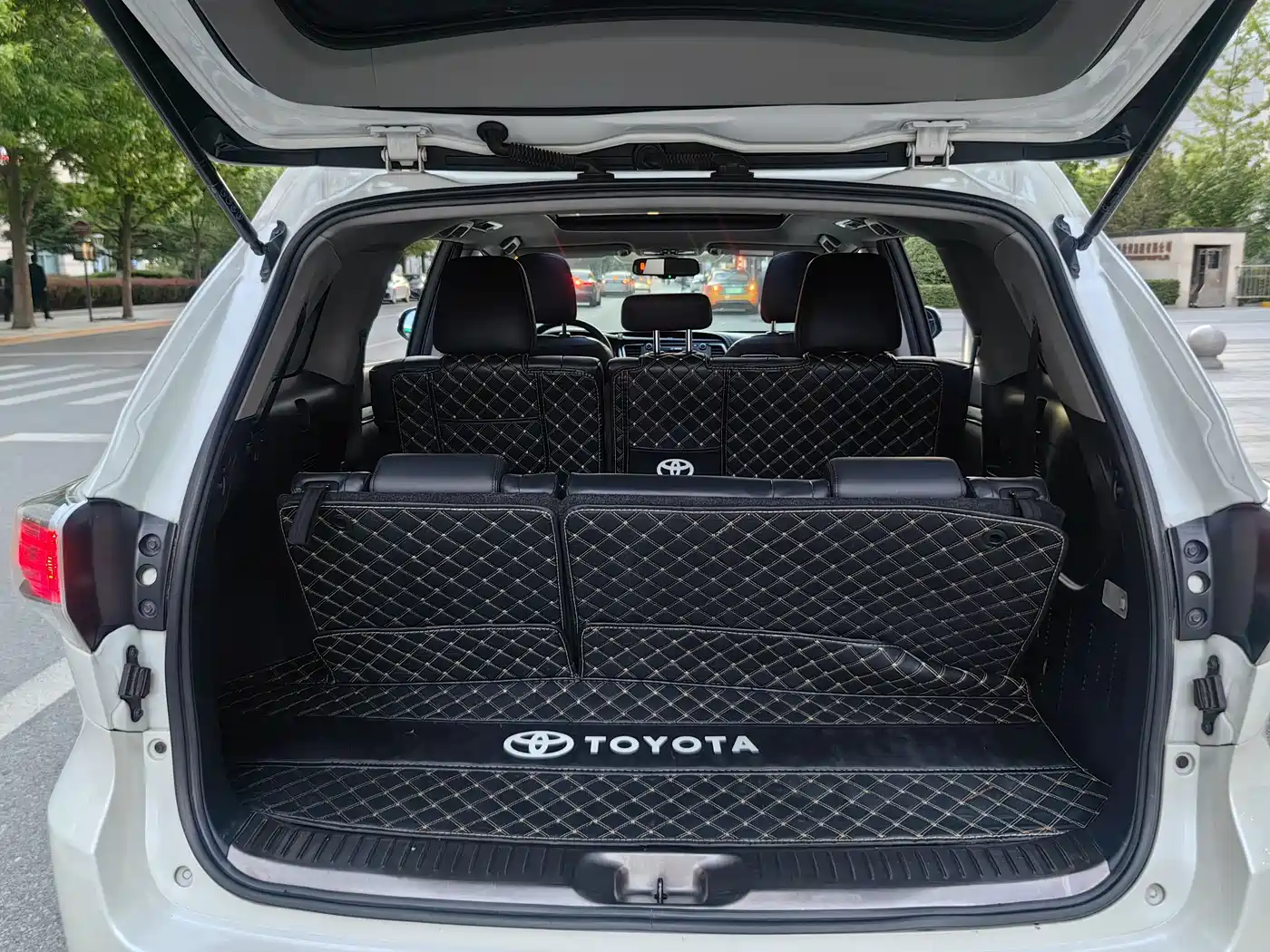 Toyota Highlander 2015 2.0T AWD Luxury Edition 7-seater фото 21