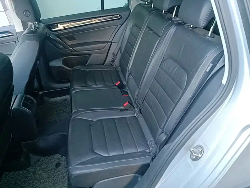 Volkswagen Golf (Import) 2016 2015 1.4TSI Sportsvan