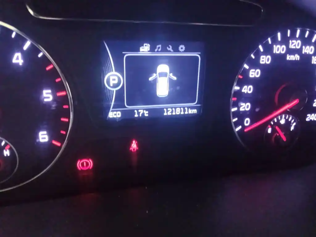 Kia Sorento 2015 Sorento L 2.2T Diesel 4WD Sport 7-Seater фото 9