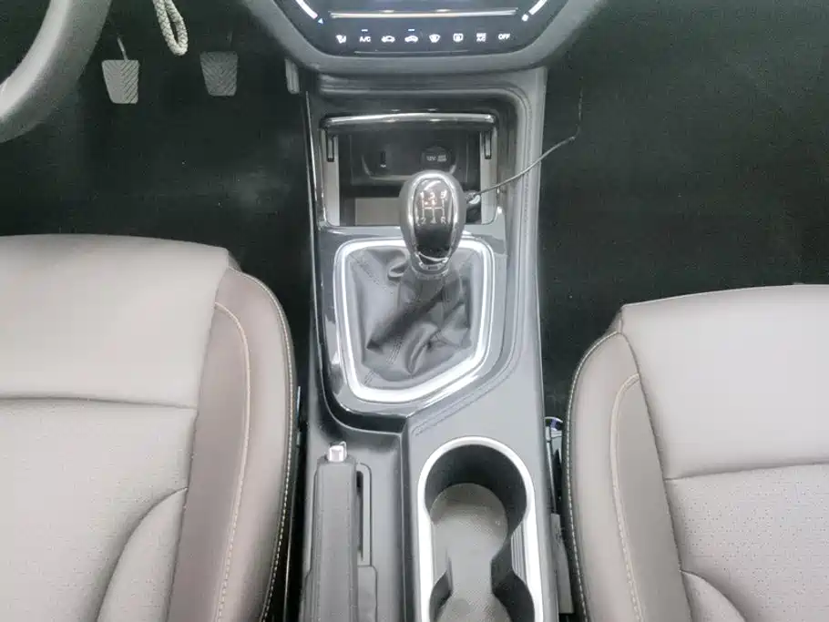 Фото 16 - Changan CS35 PLUS