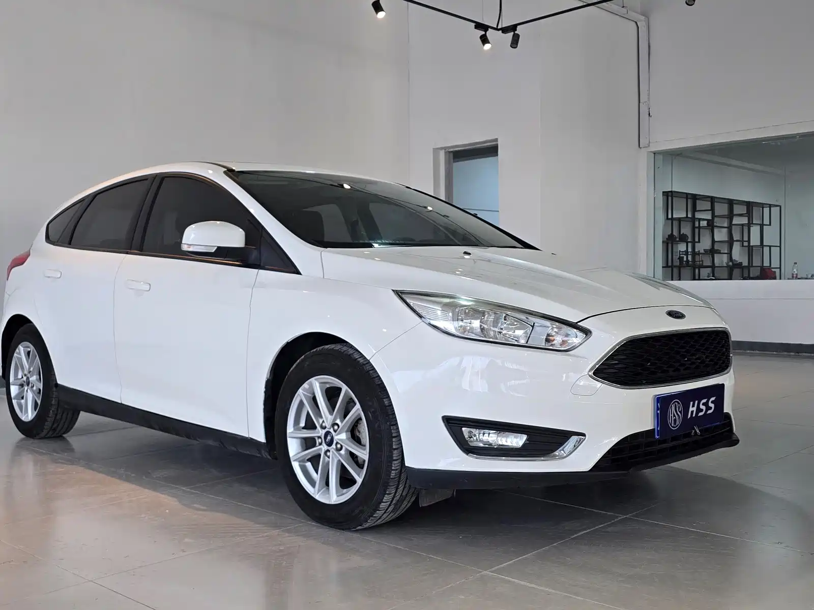 Фото 3 - Ford Focus