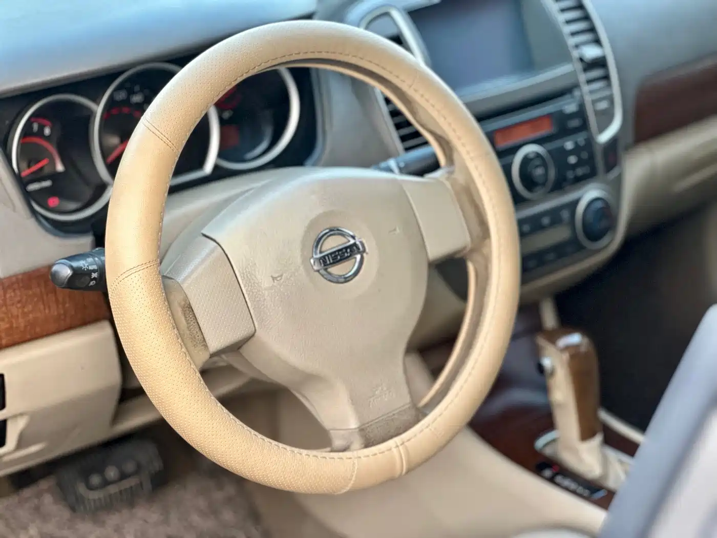 Nissan Sylphy 2010 2009 Model 1.6XL Automatic Luxury Sunroof Edition