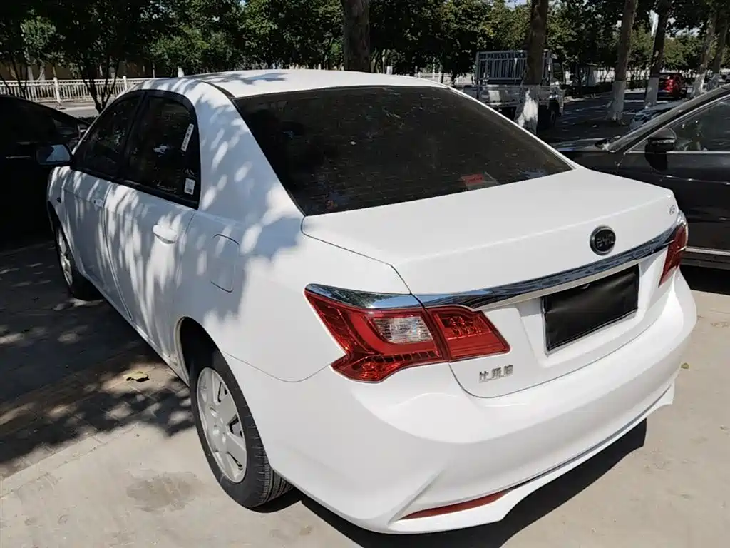 BYD F3 2020 1.5L Manual Premium Edition фото 5