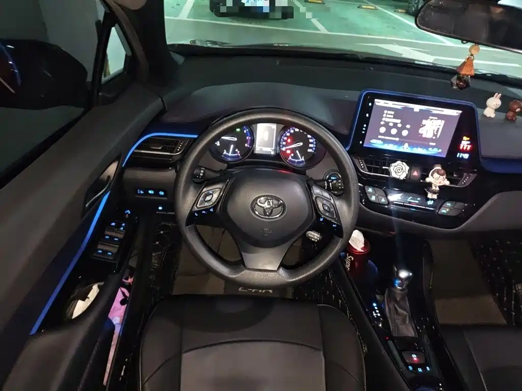 Toyota C-HR 2019 2018 2.0L Leading Sunroof Edition China VI