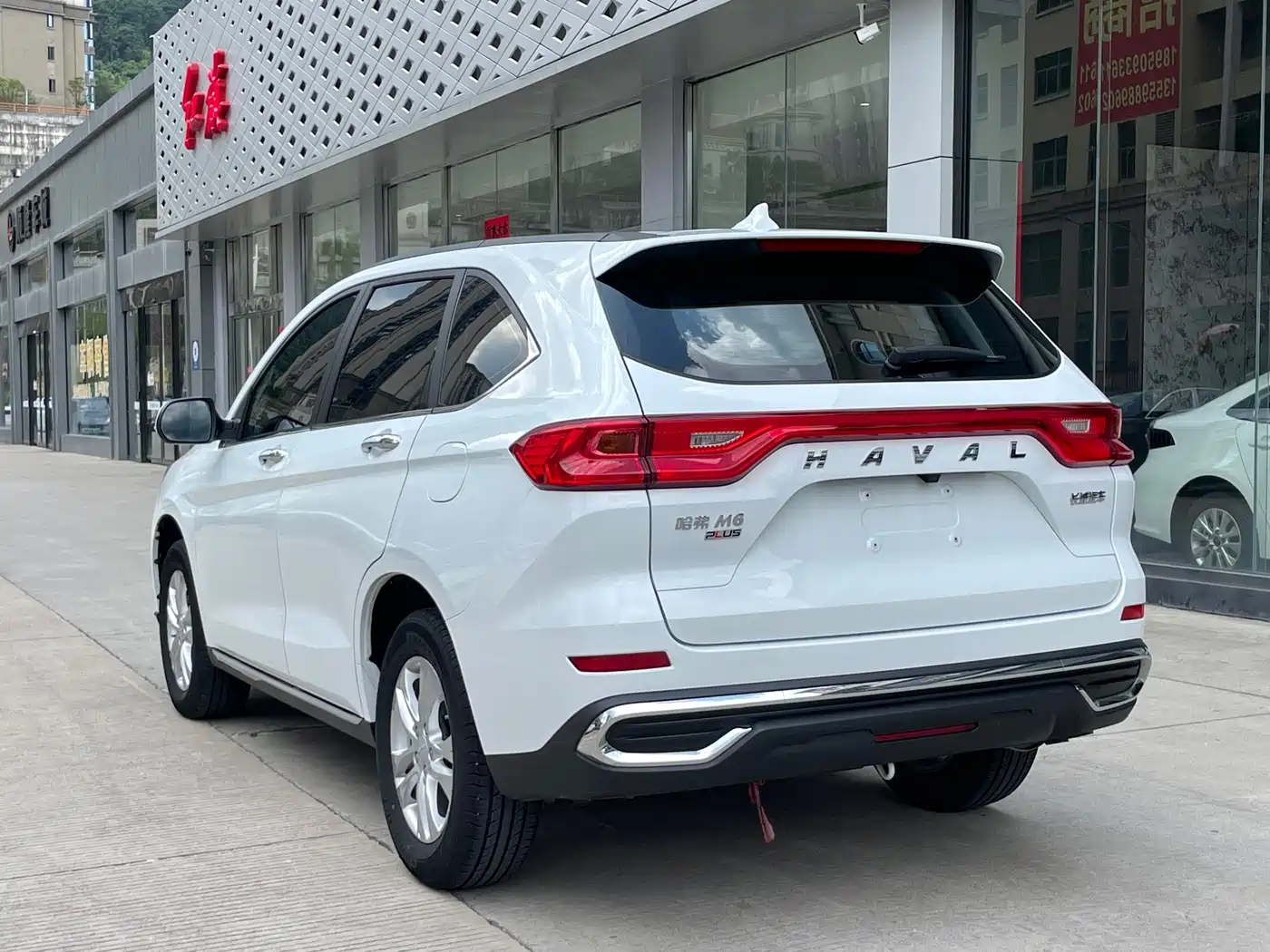 Haval M6 2023 PLUS 1.5T DCT Elite Smart Connect фото 7