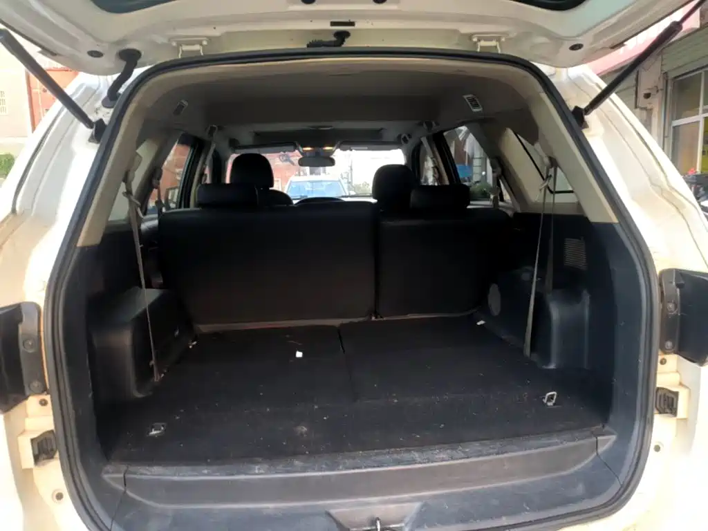 Foday Lanfu 2015 2015 1.9T Diesel 2WD Luxury 7-Seater