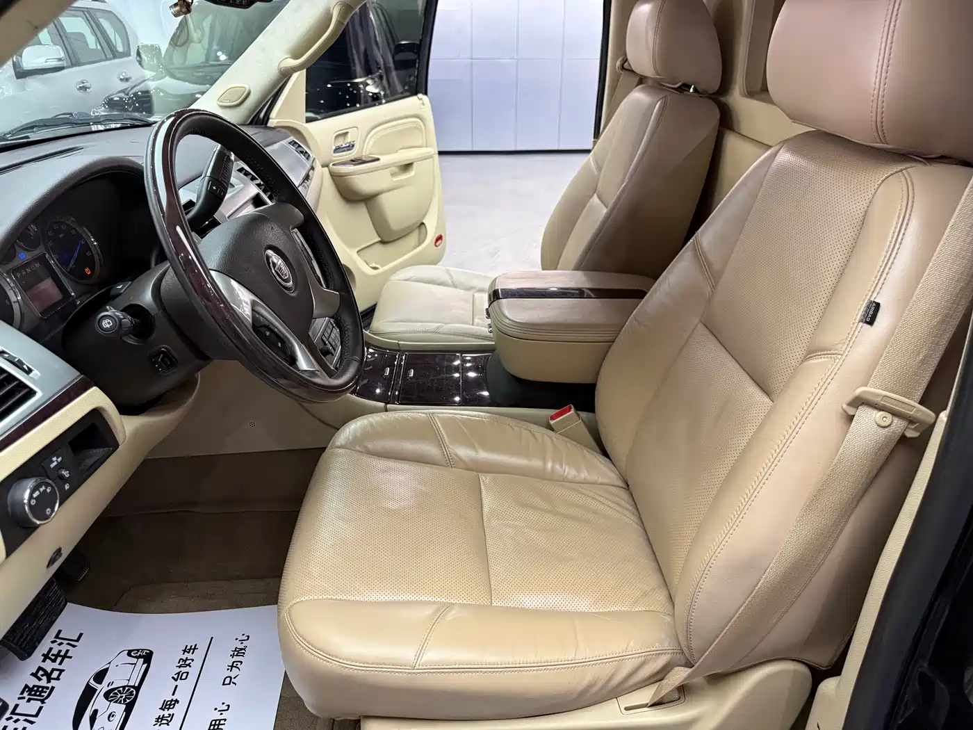 Cadillac Escalade 2010 2008 6.2 AWD