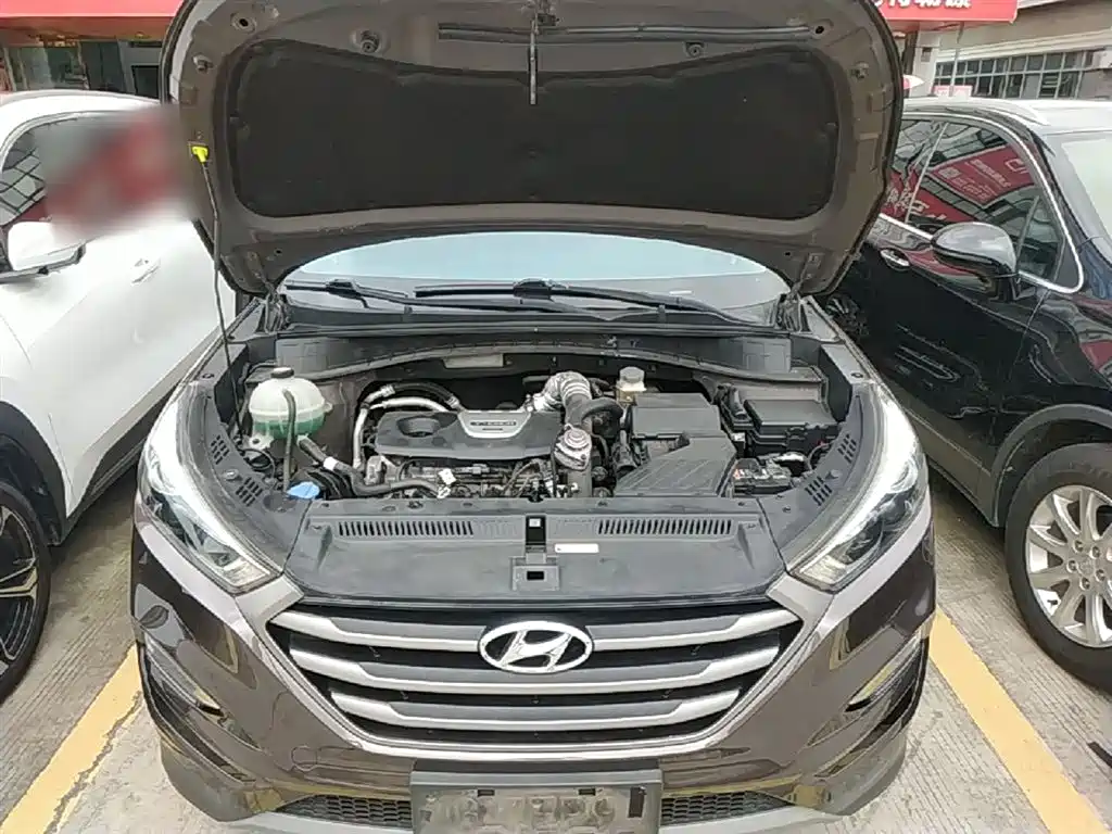 Hyundai Tucson 2018 1.6T DCT 2WD 15th Anniversary Special Edition фото 20