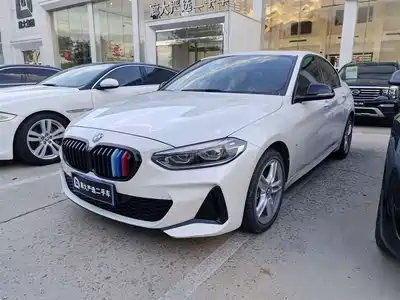 BMW 1