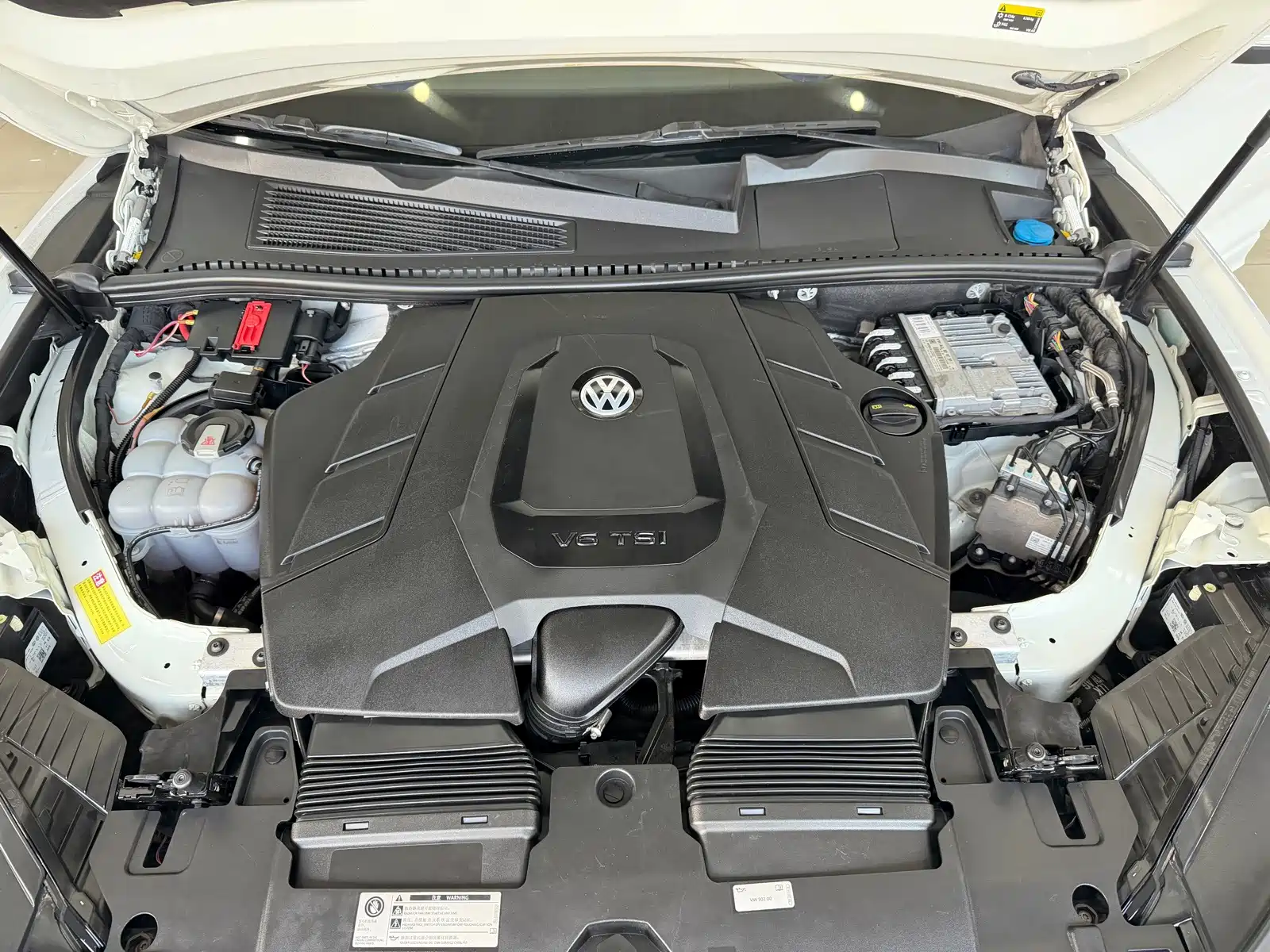 Фото 10 - Volkswagen Touareg
