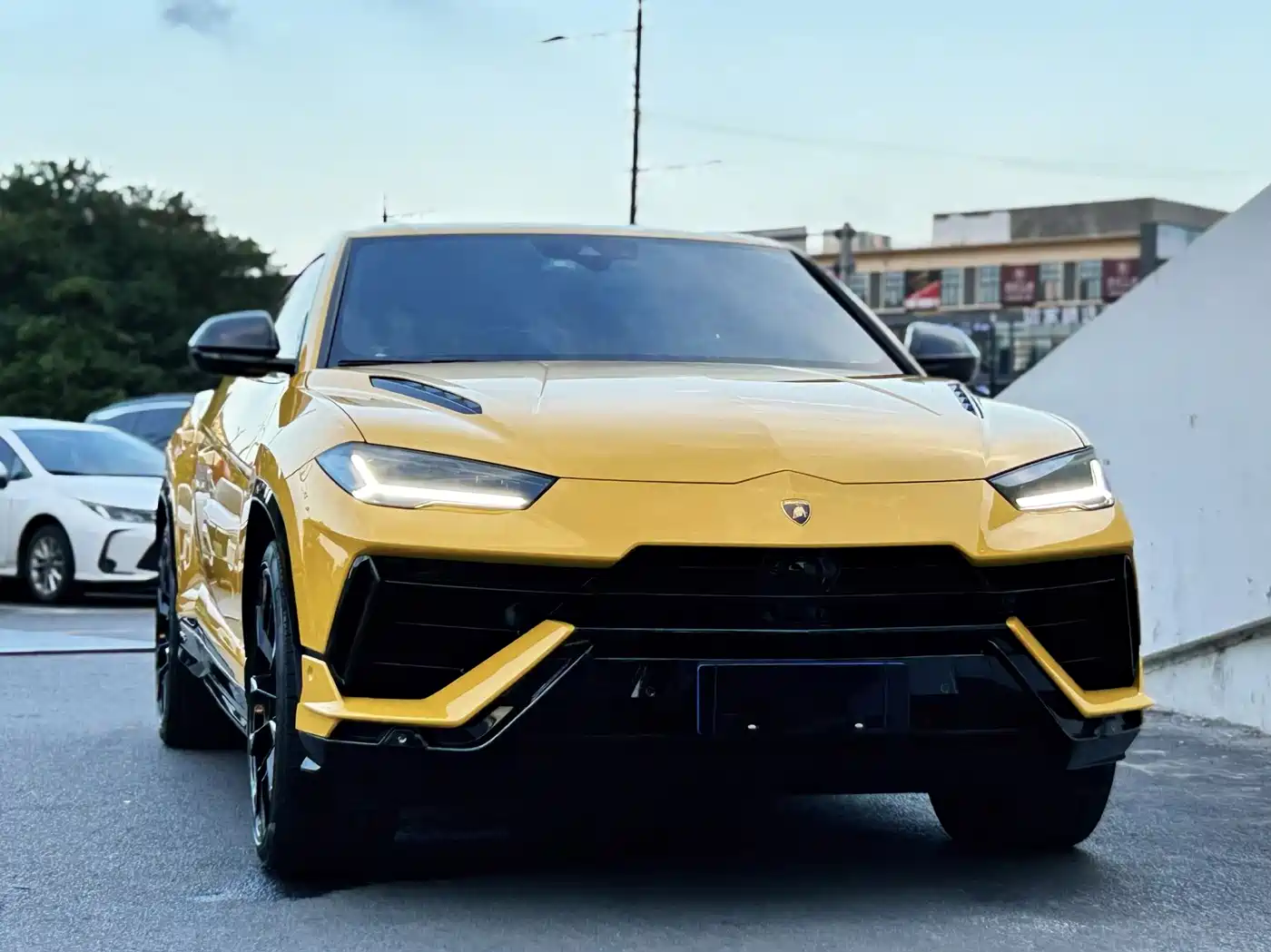 Lamborghini Urus 2023 4.0T V8 S фото 3