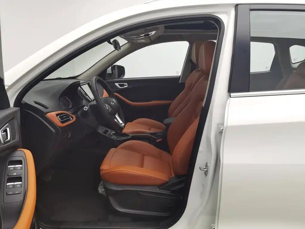 Chery Tiggo 7 2016 2016 2.0L CVT Bright Edition